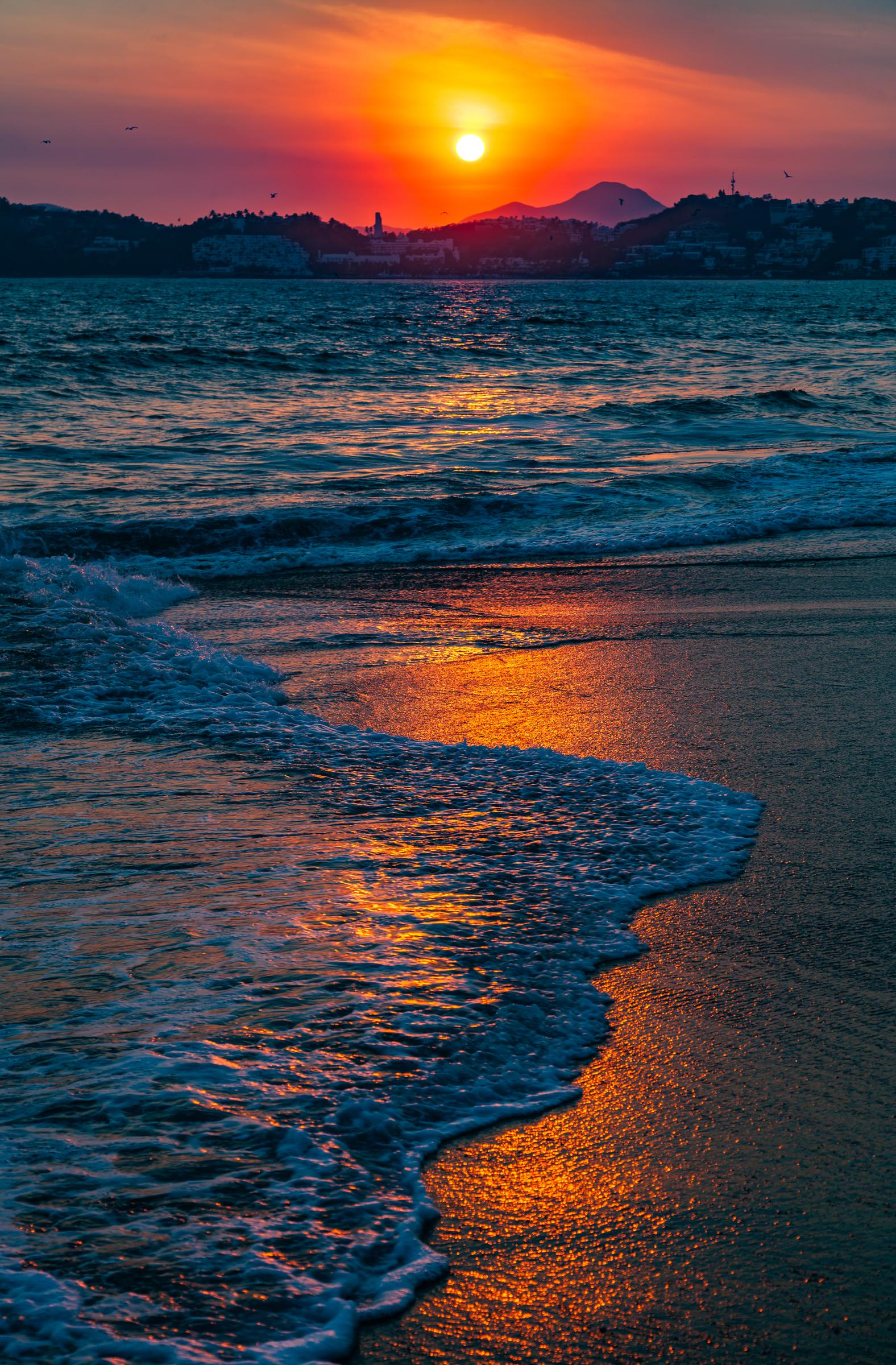 Playa Las Brisas Sunset Waves