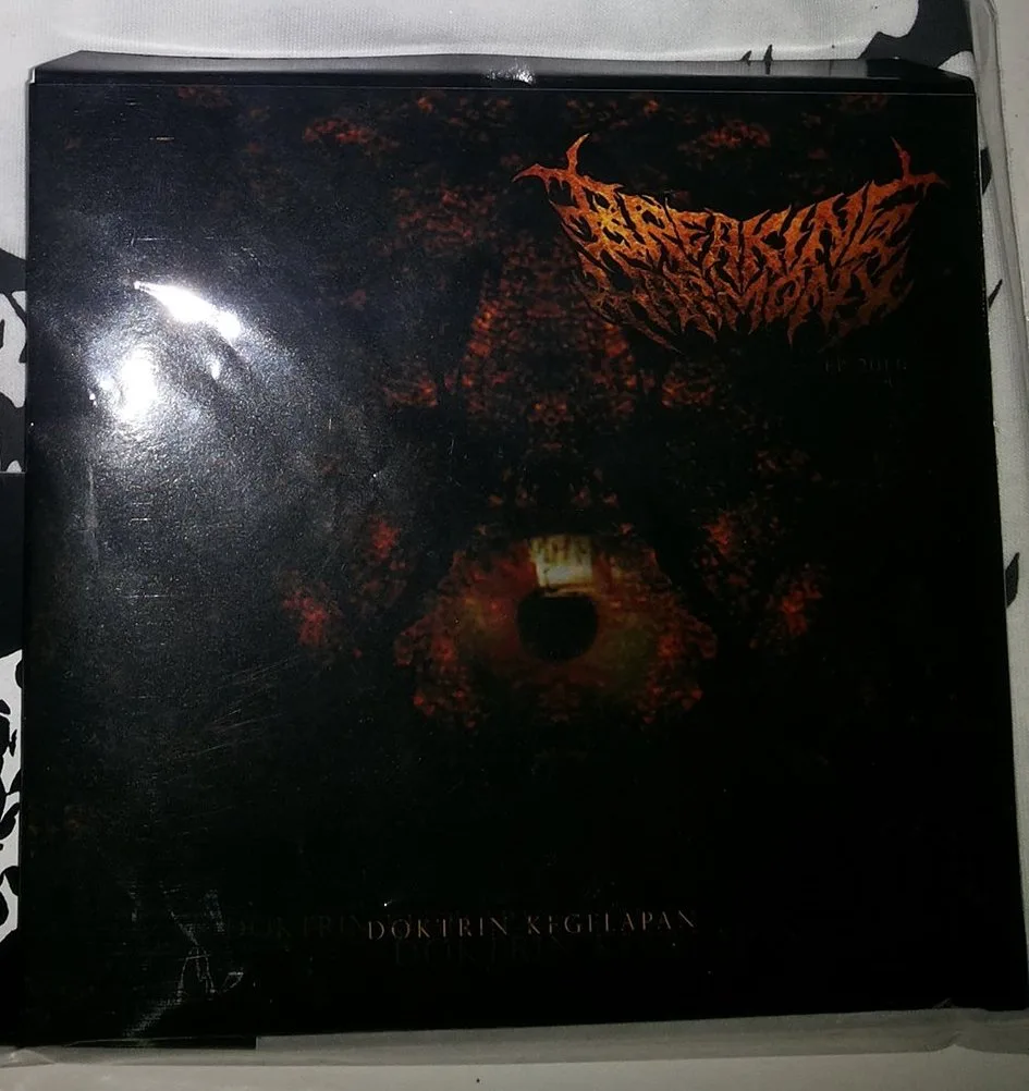 Doktrin Kegelapan cover