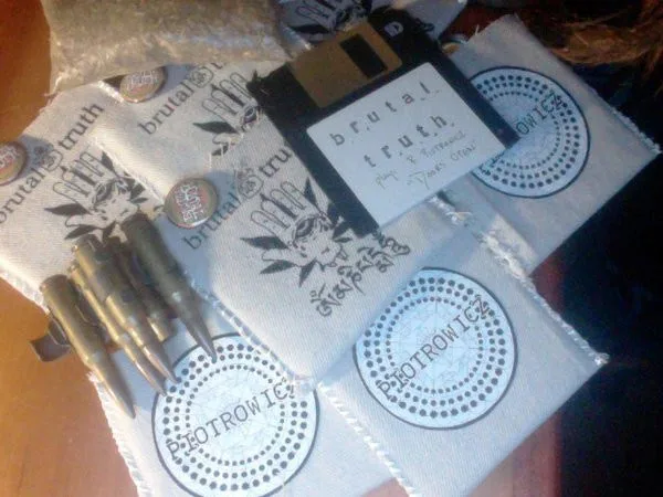 Brutal Truth plays R.Piotrowicz "Doors Open" cover