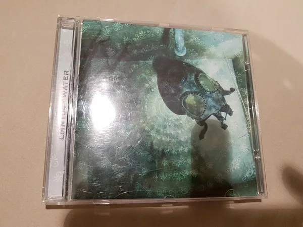 LMNT04 - Water cover