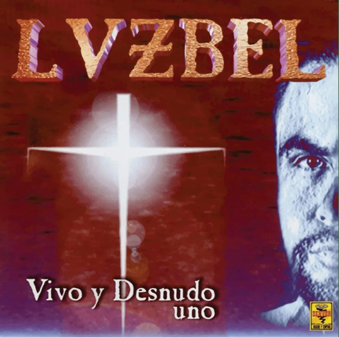 Vivo y desnudo uno cover
