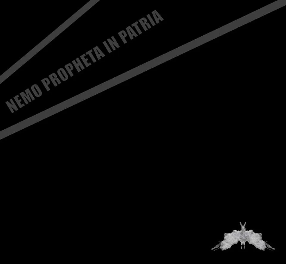 Nemo Propheta in Patria cover