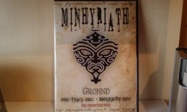 Grohnd cover
