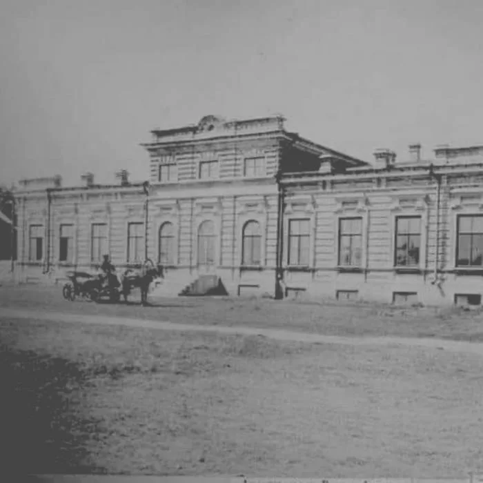 Finding Truth in the Past cover