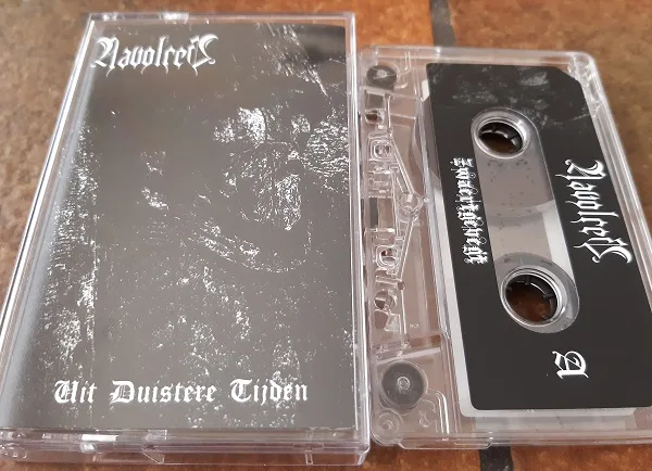Uit duistere tijden cover