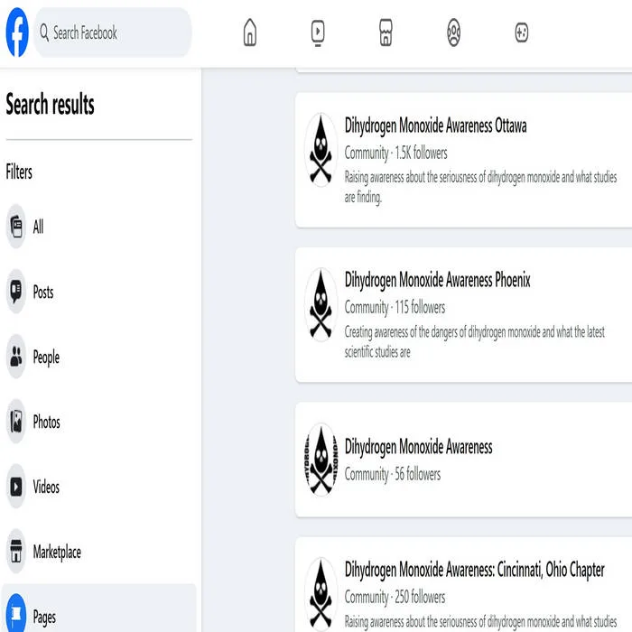 (Anti) Social Media cover