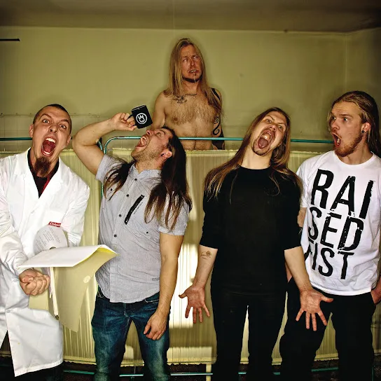 Puolikas ihminen cover