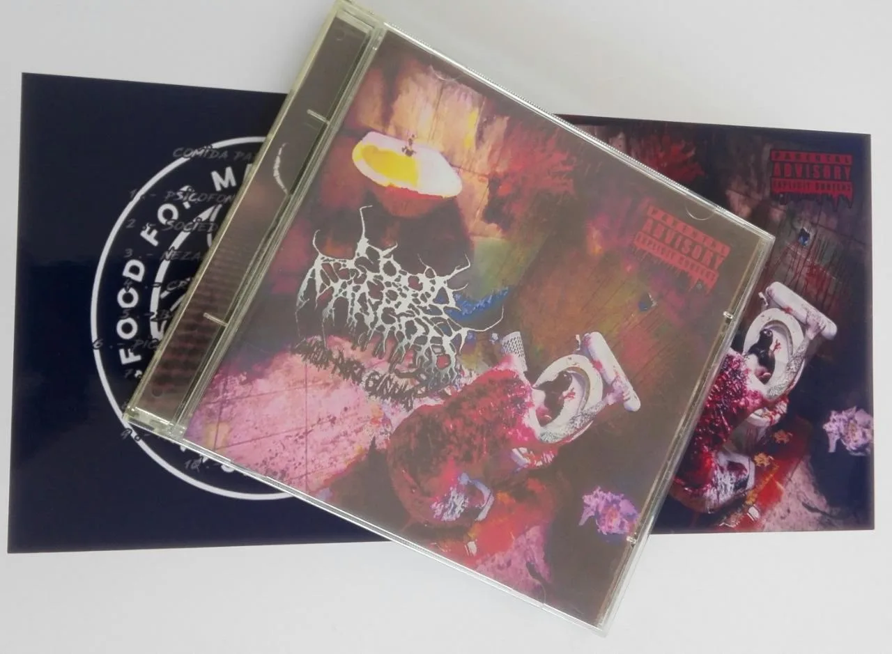 Comida para gusanos cover