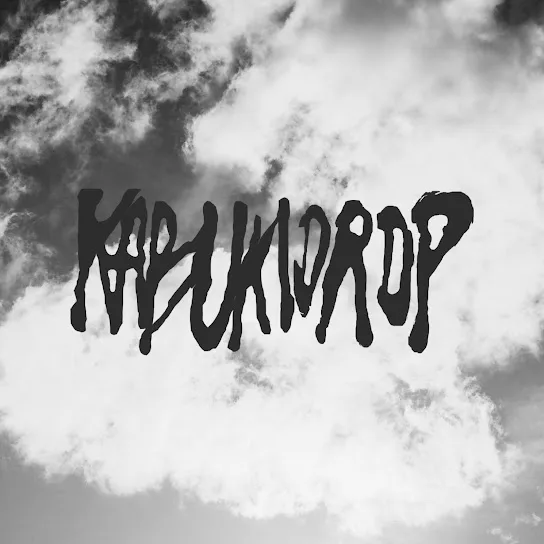 Jäähyväiset metallille cover