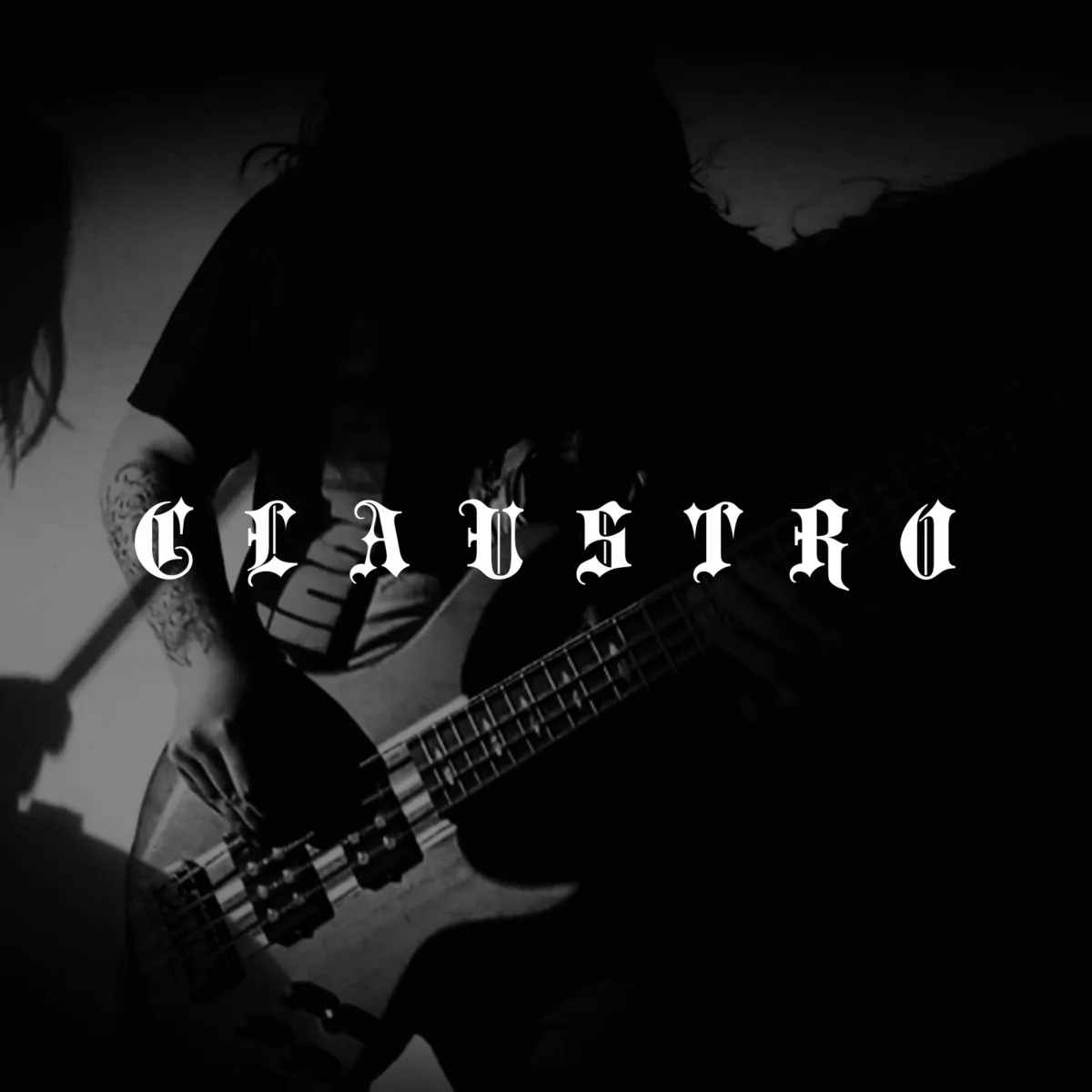 Claustro cover