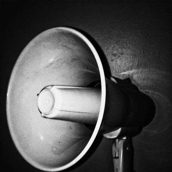 Apoiamos A Revolta Popular cover