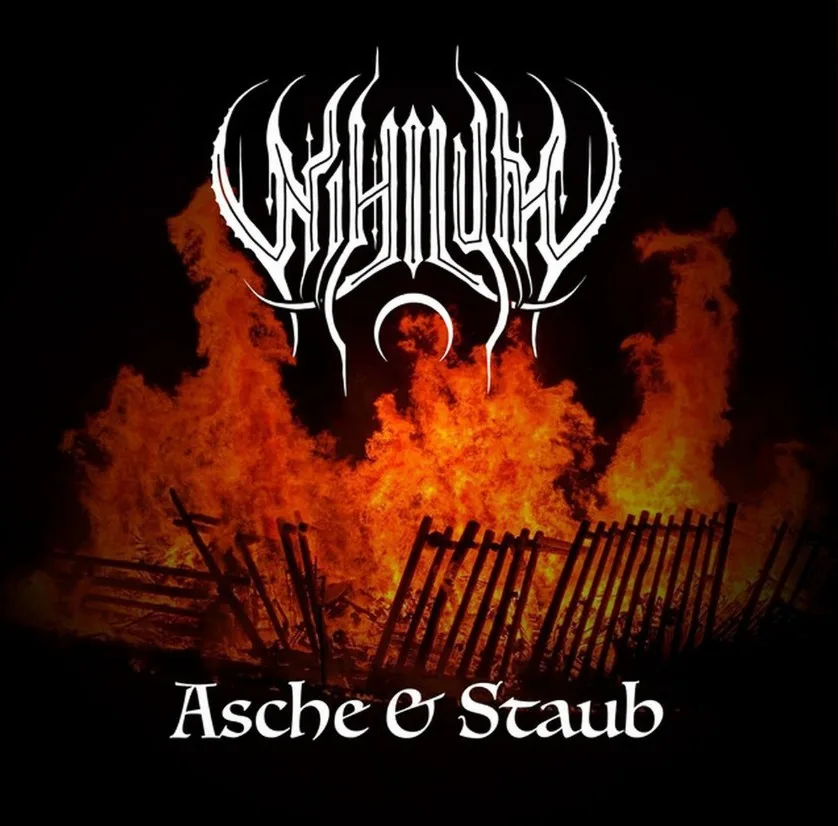 Asche & staub cover