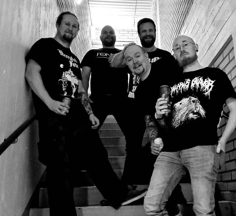 Dethrone