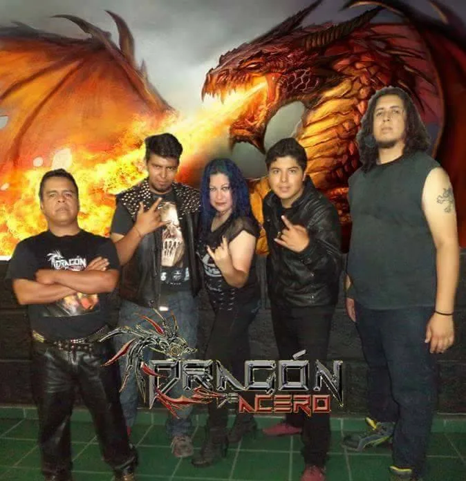Dragón de Acero
