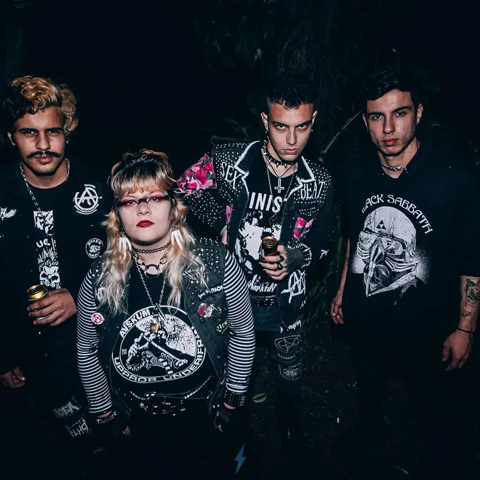 Filhos da Besta