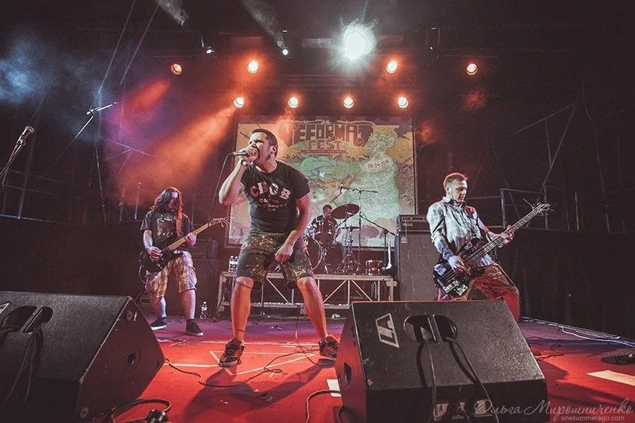 Foible Instinct