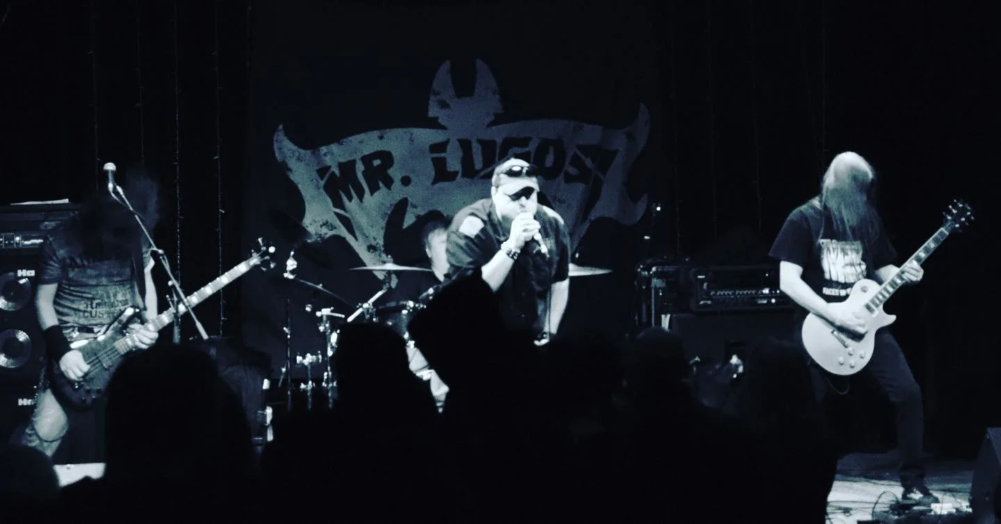 Graveyard Romeos