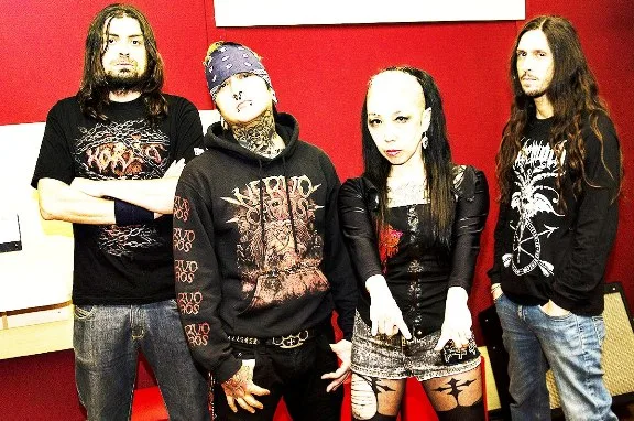 Hellsakura