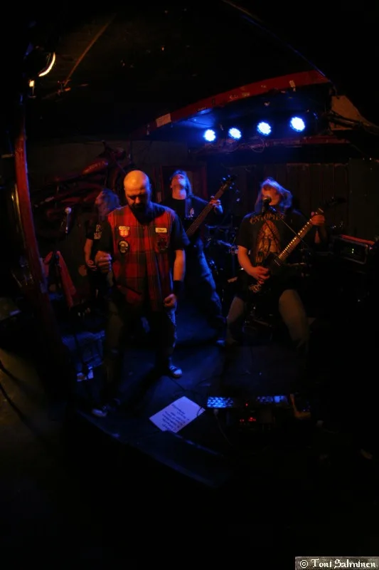 Dead Revolution