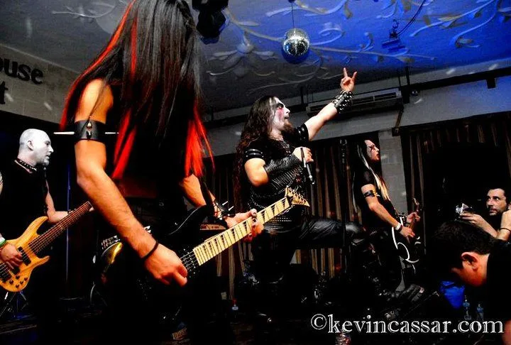 Improbus Atrum