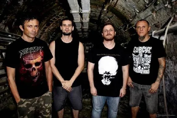 Overthrash