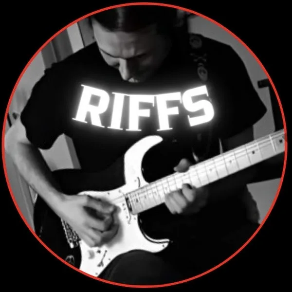 Johnny Riffs
