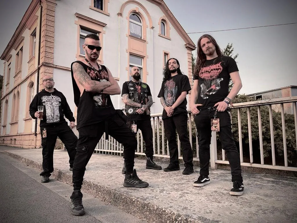 Carnivore Diprosopus