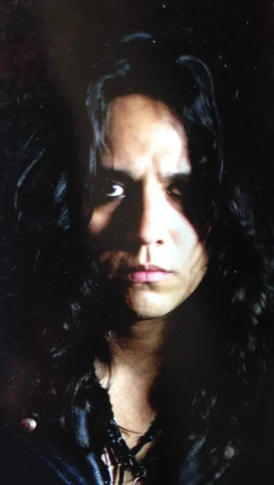 León Obscuro