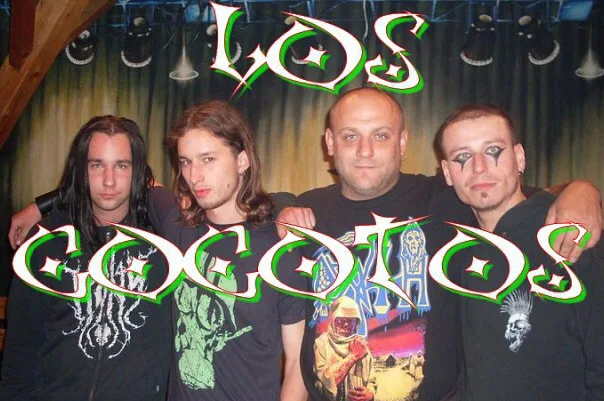 Los Cocotos