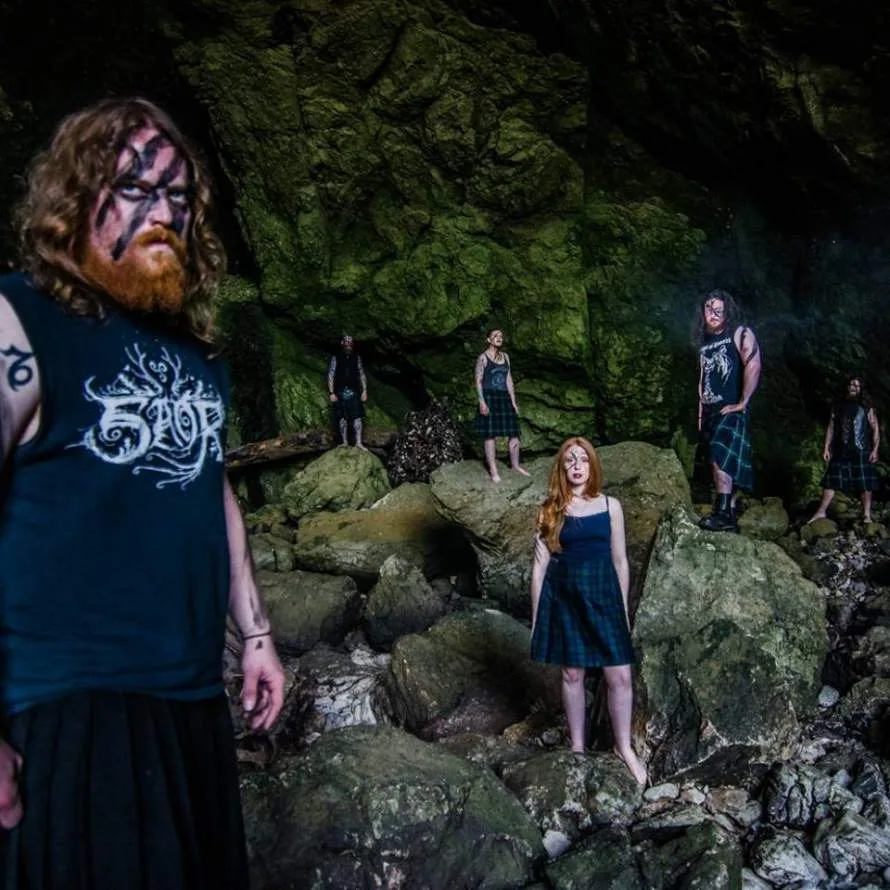 Na Cruithne