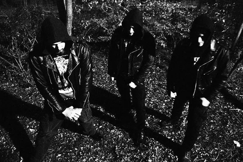 Necrovorous