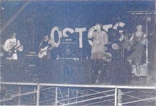 Ostots