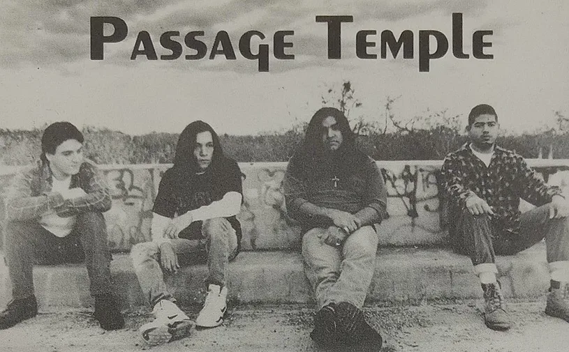 Passage Temple
