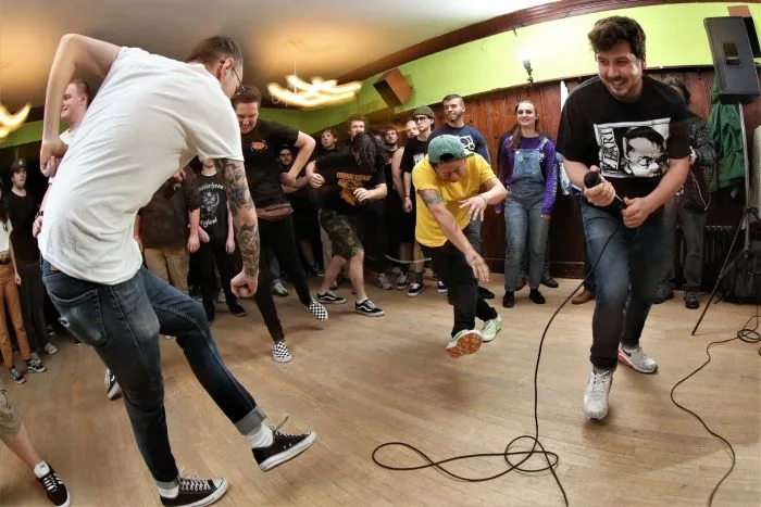 Pummel