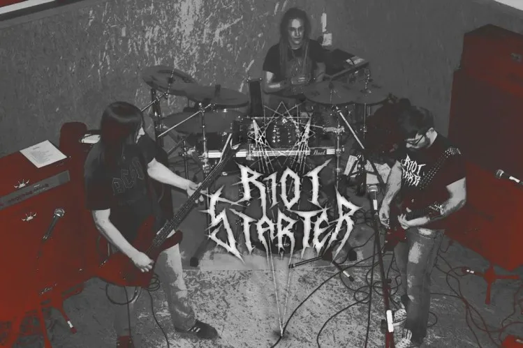 Riotstarter