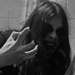 Rotrum Corvus