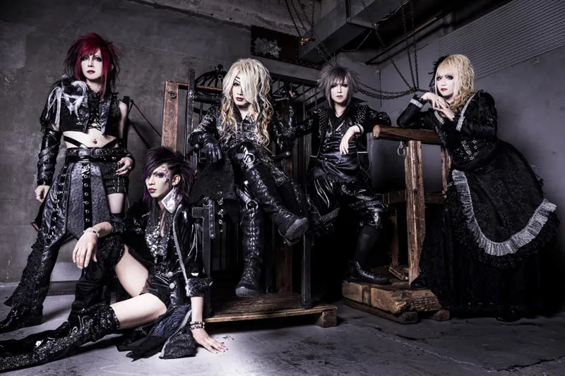 Scarlet Valse