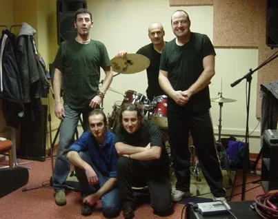 Snarlin' Dogz