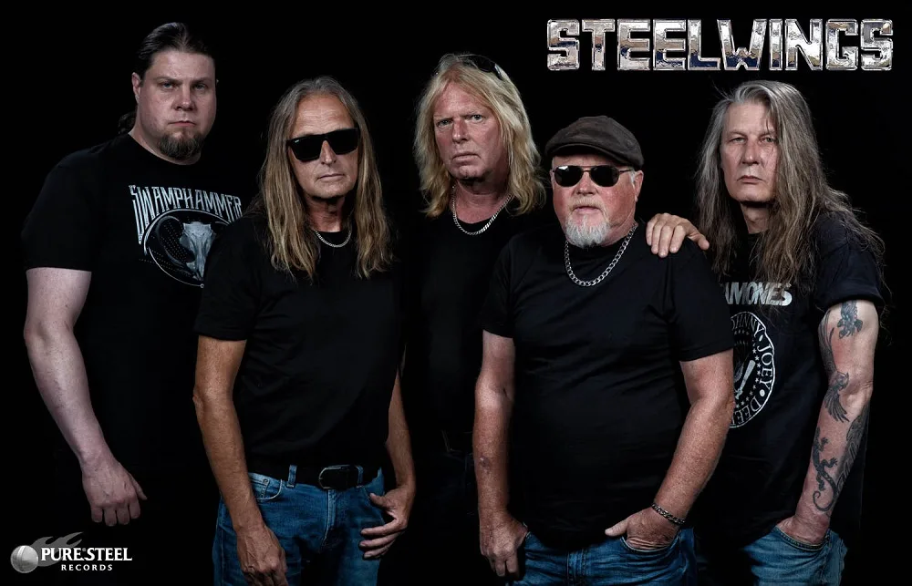 Steelwings