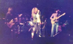 Still Earth