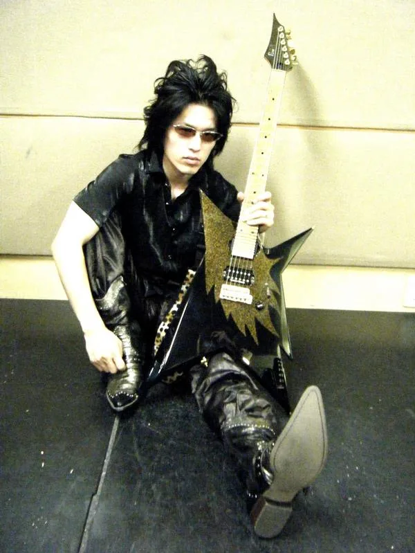 Taka Minamino