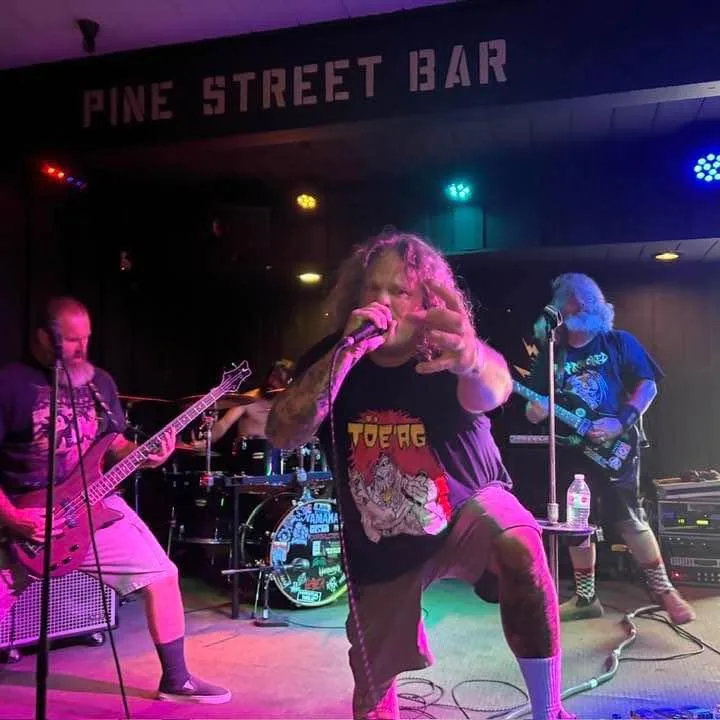 Thrash Compactor