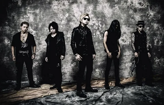 Unveil Raze