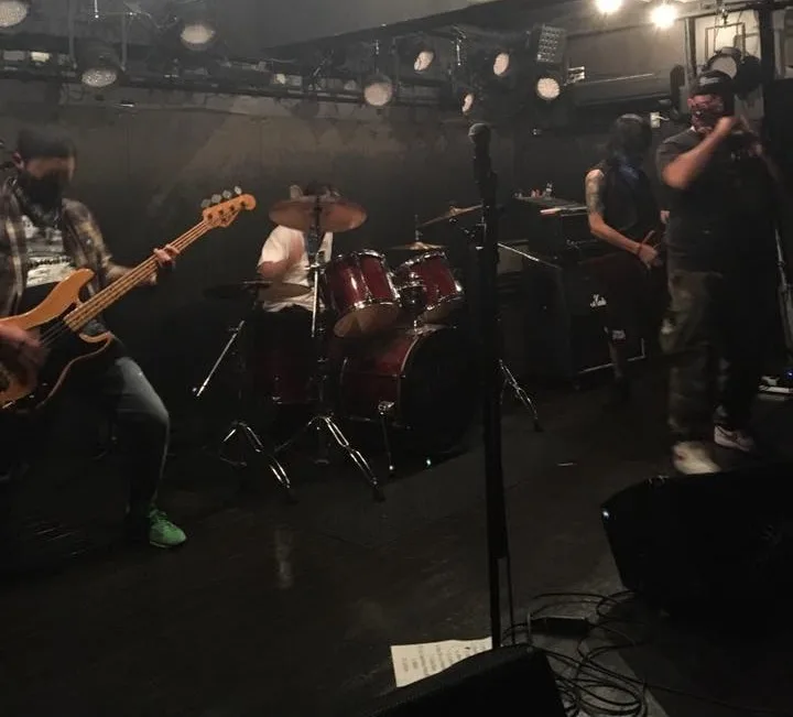 Vulgaroyal Bloodhill