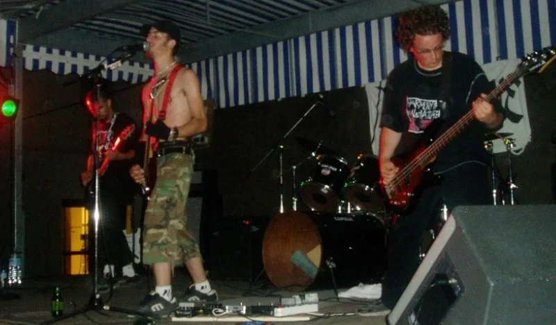 Ynsane