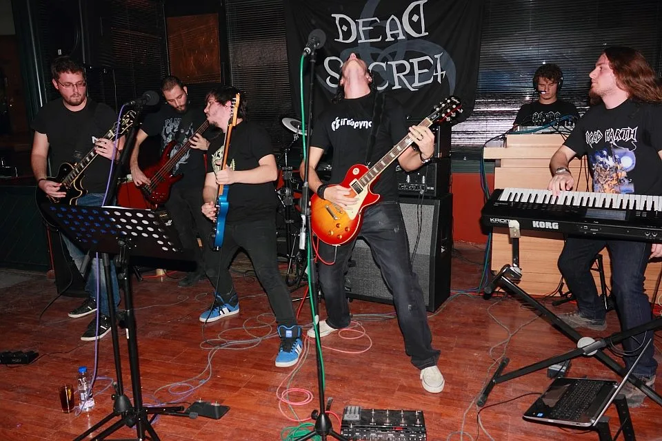 Dead Secret