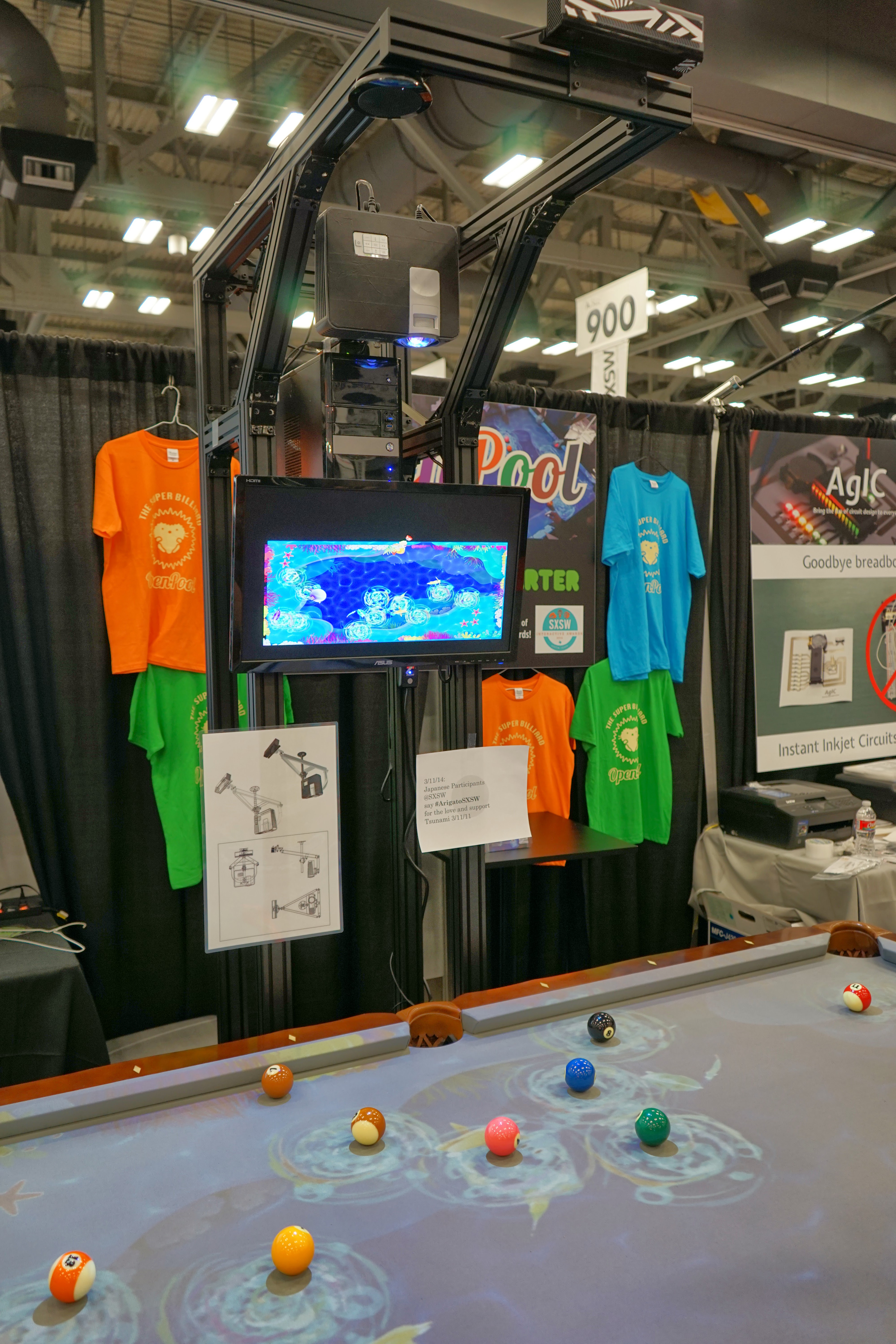 SXSW convention floor photo by ConvCast